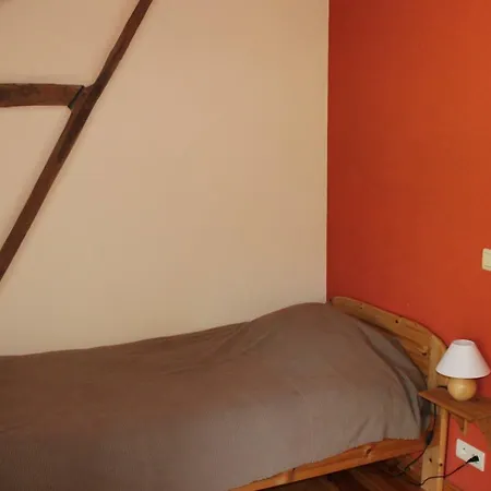 Holiday home Gite De L'ehm Custinne