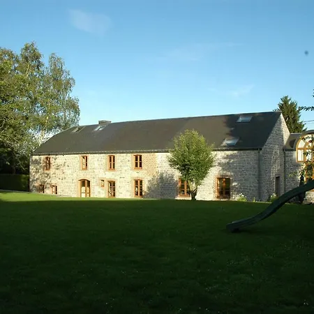 Gite De L'ehm Holiday home Custinne
